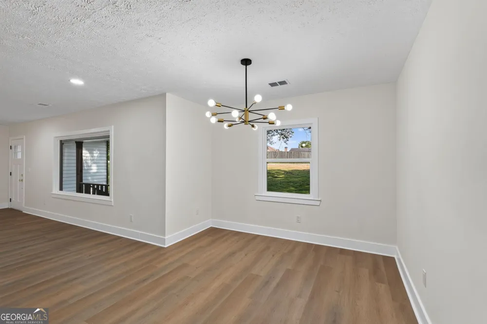 2880 Old Norcross RD Tucker, GA 30084