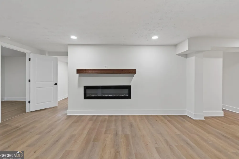 2880 Old Norcross RD Tucker, GA 30084