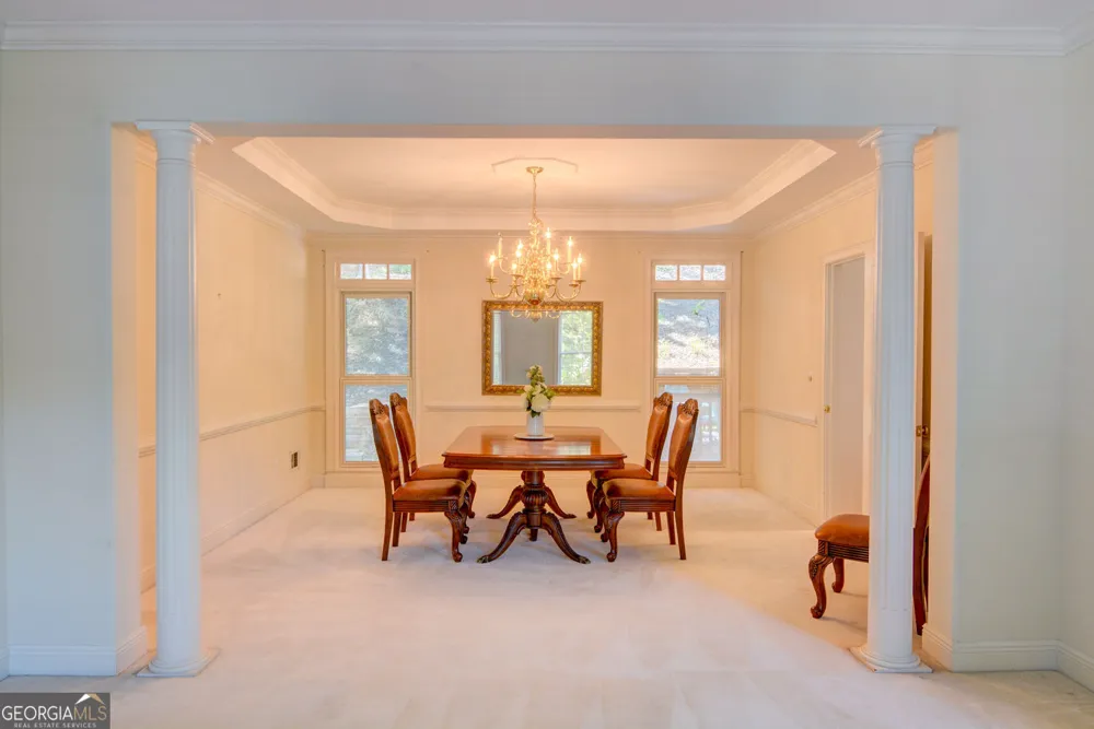 5001 Staverly LN NW Peachtree Corners, GA 30092