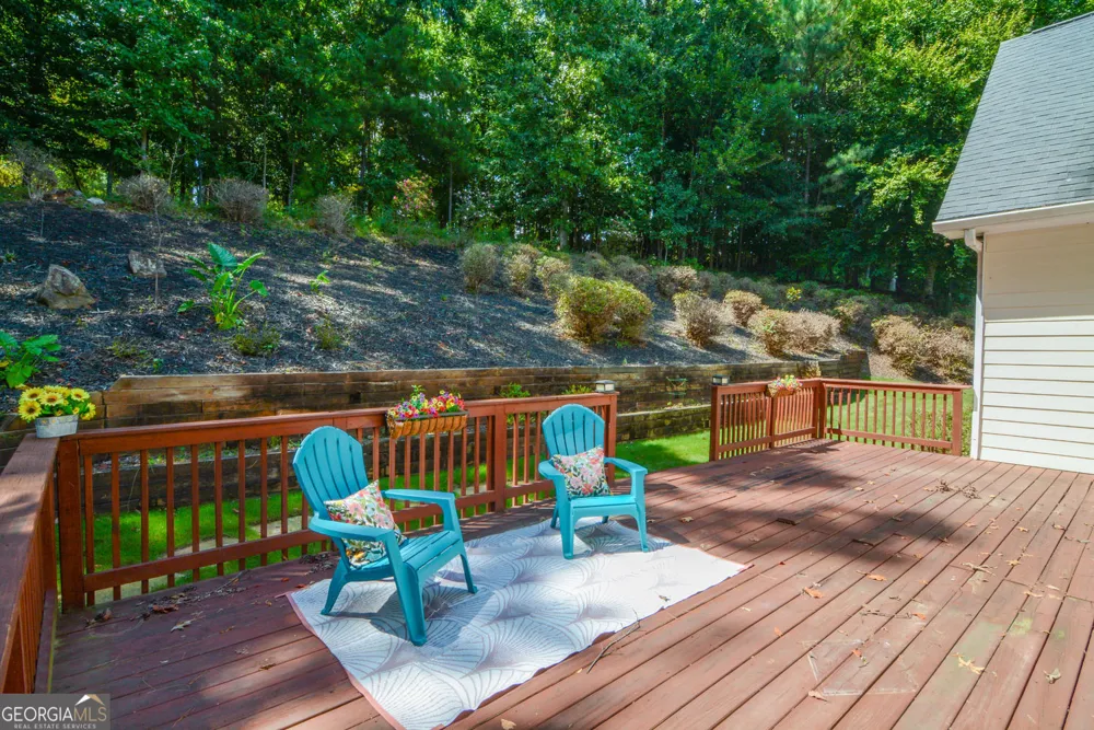 5001 Staverly LN NW Peachtree Corners, GA 30092