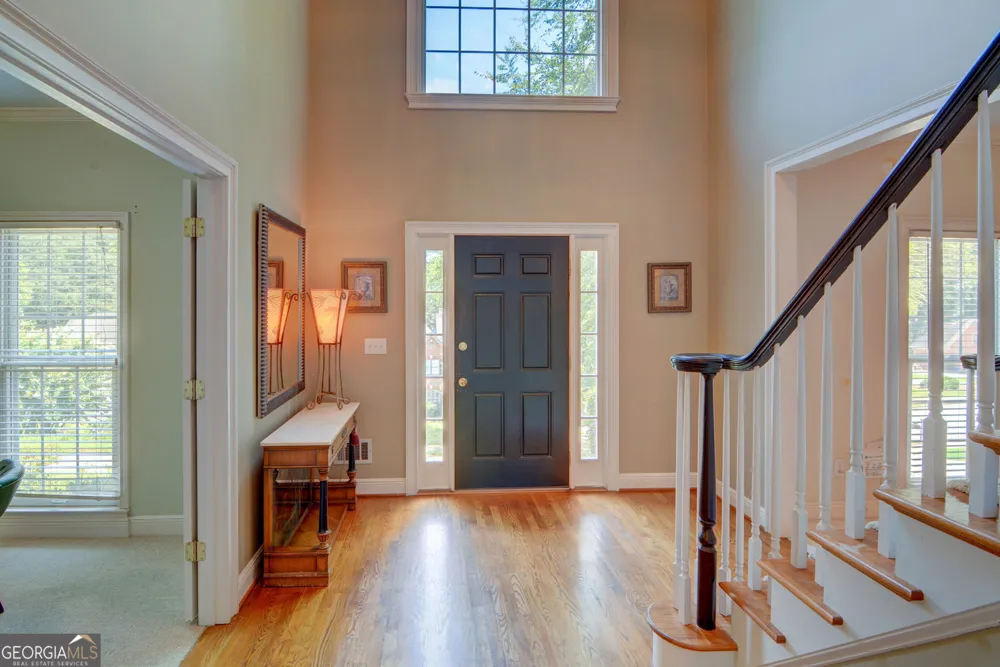 5001 Staverly LN NW Peachtree Corners, GA 30092