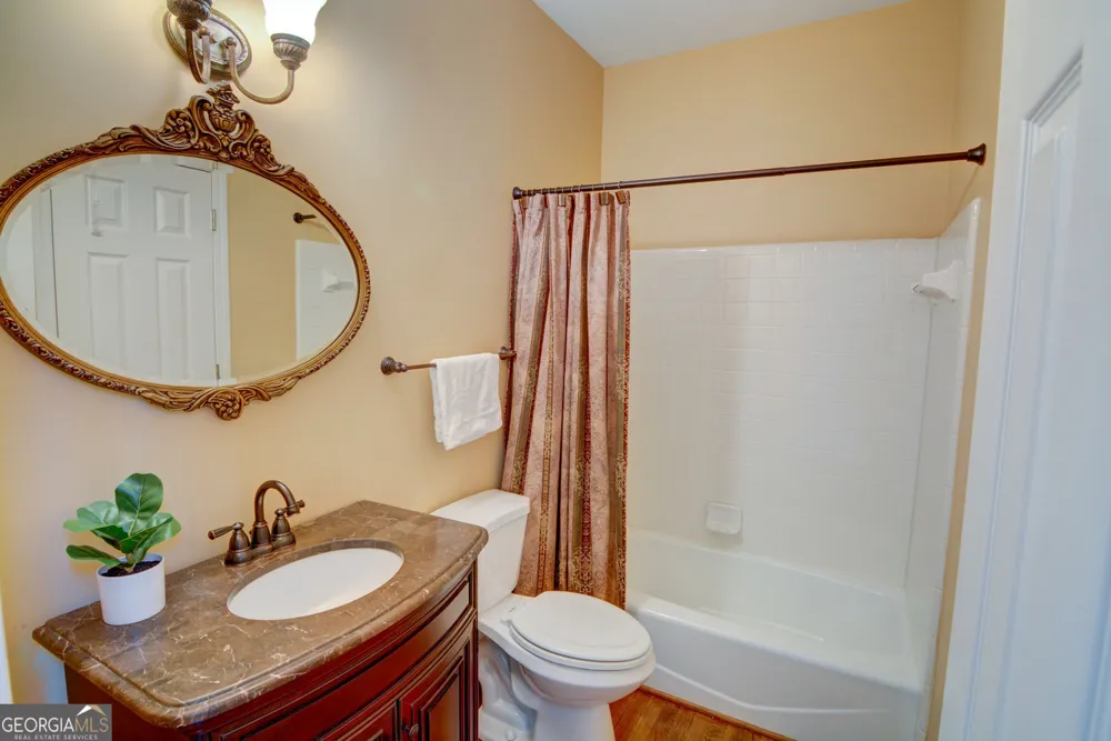 5001 Staverly LN NW Peachtree Corners, GA 30092
