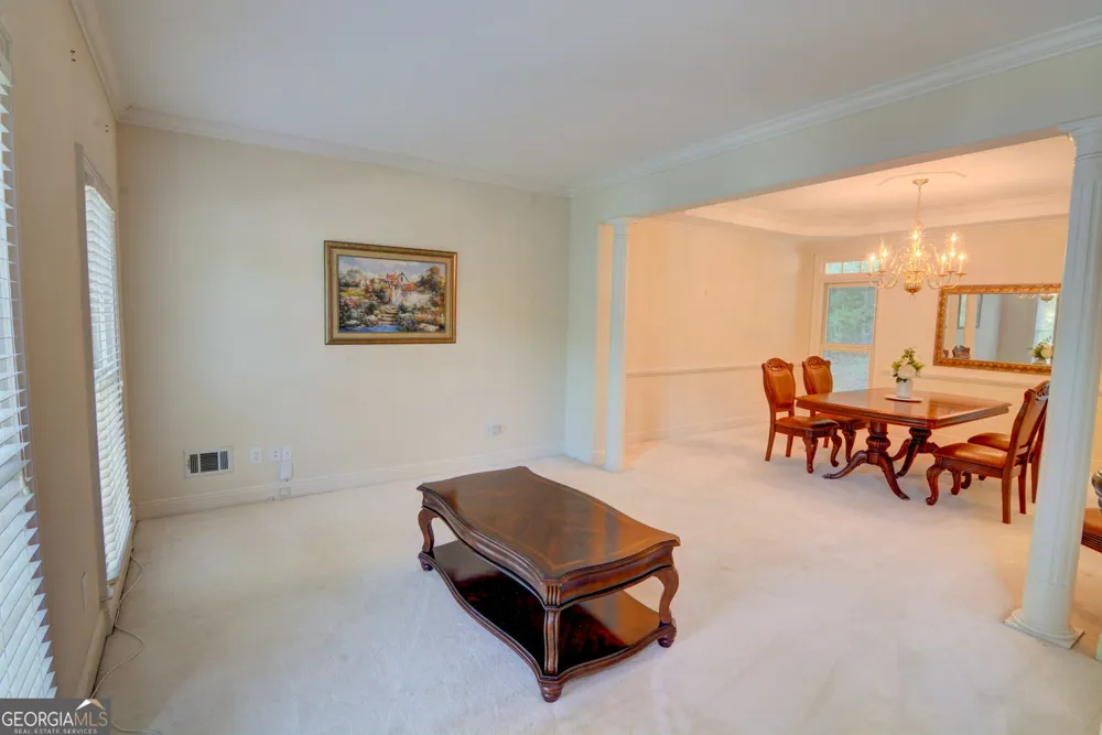 5001 Staverly LN NW Peachtree Corners, GA 30092