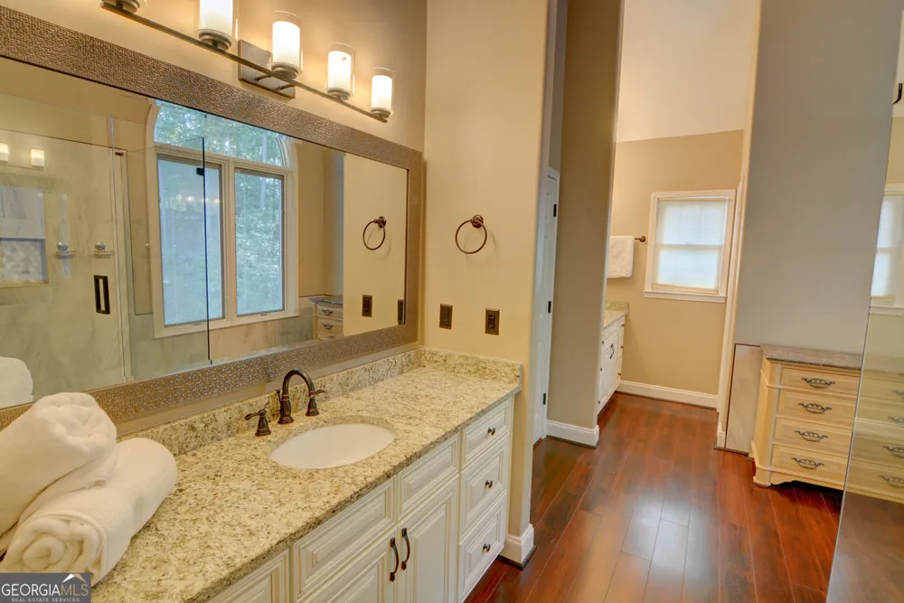 5001 Staverly LN NW Peachtree Corners, GA 30092