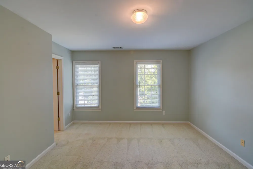 5001 Staverly LN NW Peachtree Corners, GA 30092