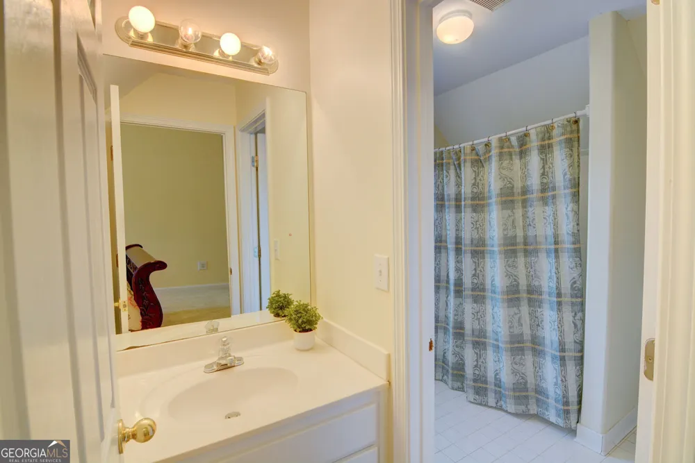 5001 Staverly LN NW Peachtree Corners, GA 30092