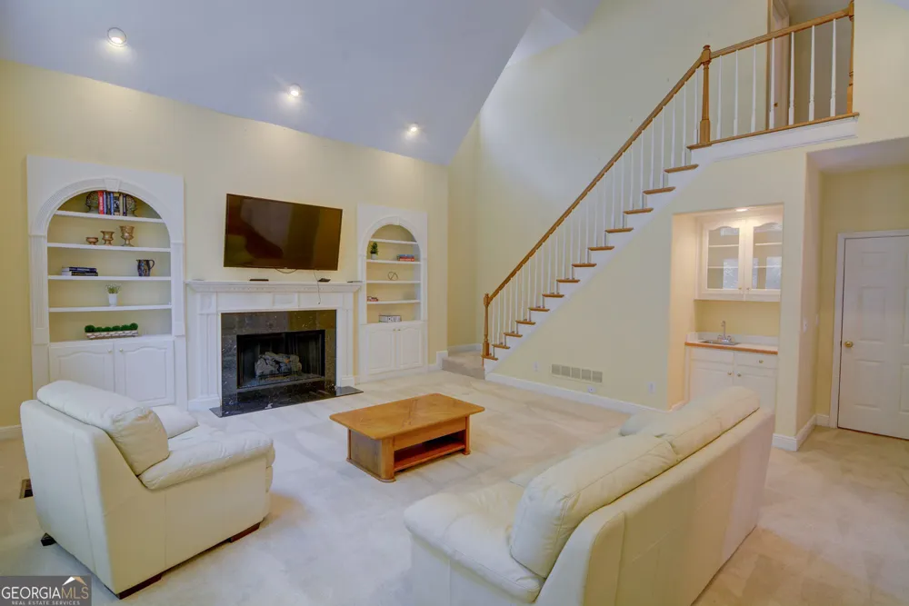 5001 Staverly LN NW Peachtree Corners, GA 30092