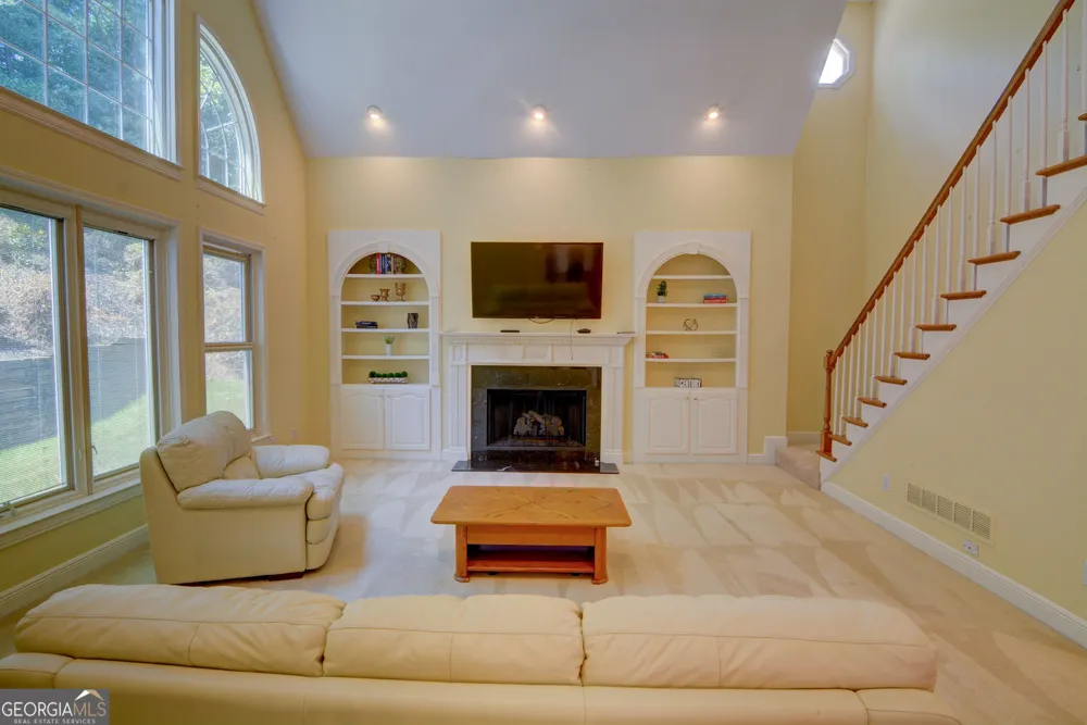 5001 Staverly LN NW Peachtree Corners, GA 30092