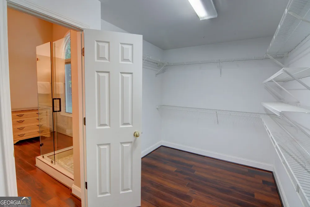 5001 Staverly LN NW Peachtree Corners, GA 30092