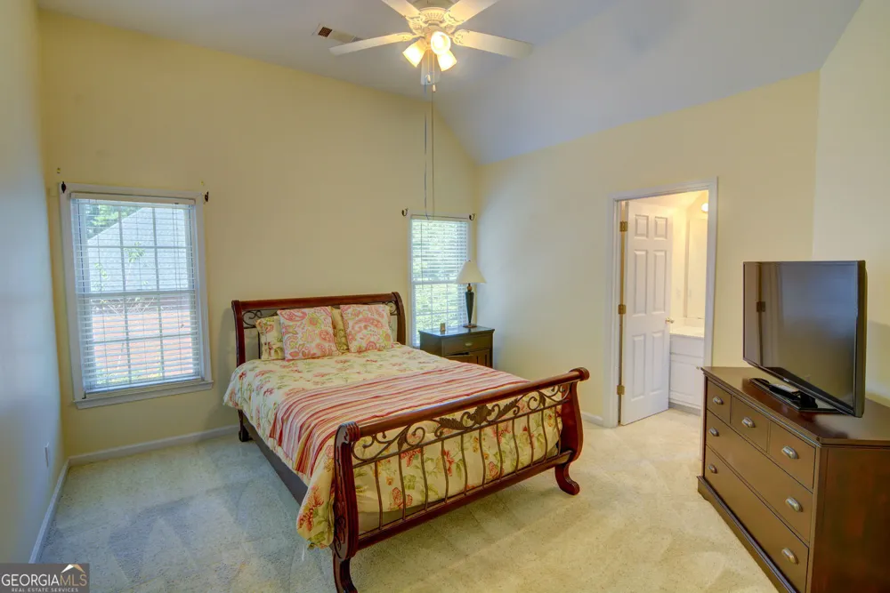 5001 Staverly LN NW Peachtree Corners, GA 30092