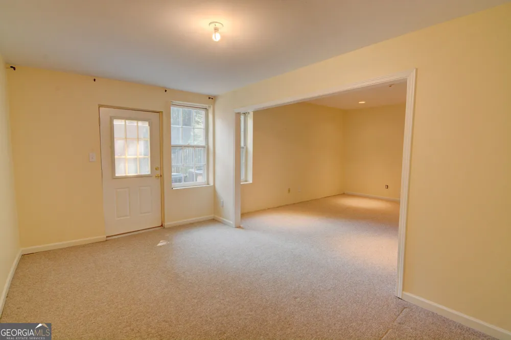 5001 Staverly LN NW Peachtree Corners, GA 30092