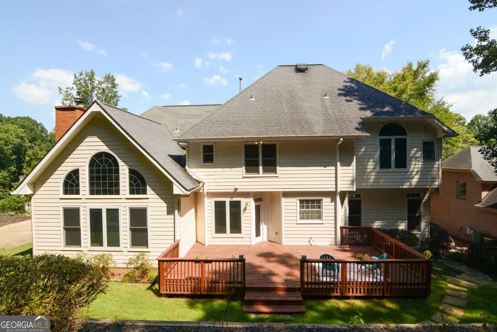 5001 Staverly LN NW Peachtree Corners, GA 30092