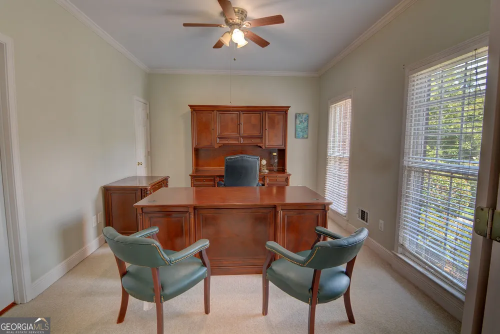 5001 Staverly LN NW Peachtree Corners, GA 30092