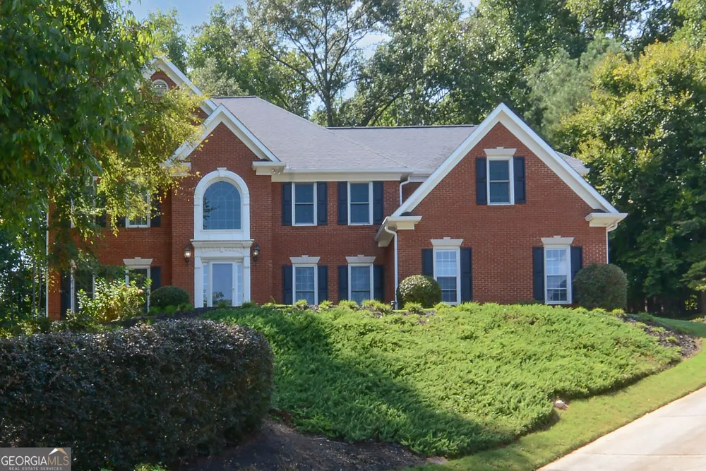 5001 Staverly LN NW Peachtree Corners, GA 30092