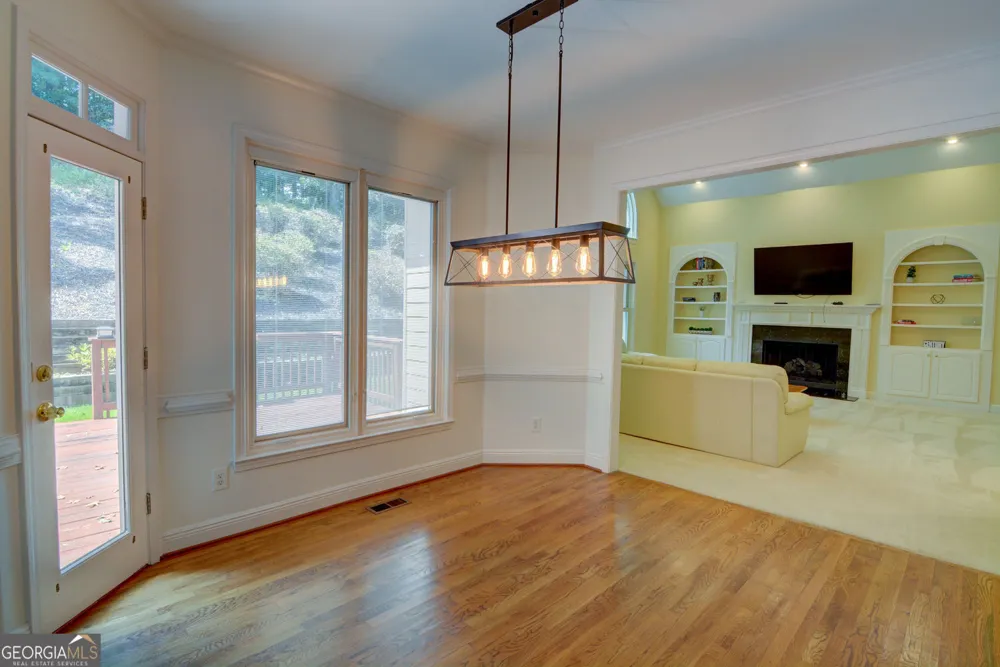 5001 Staverly LN NW Peachtree Corners, GA 30092