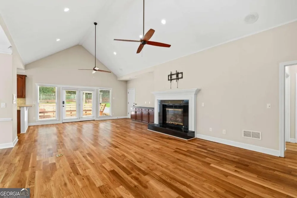 603 Fairway CT Marietta, GA 30068