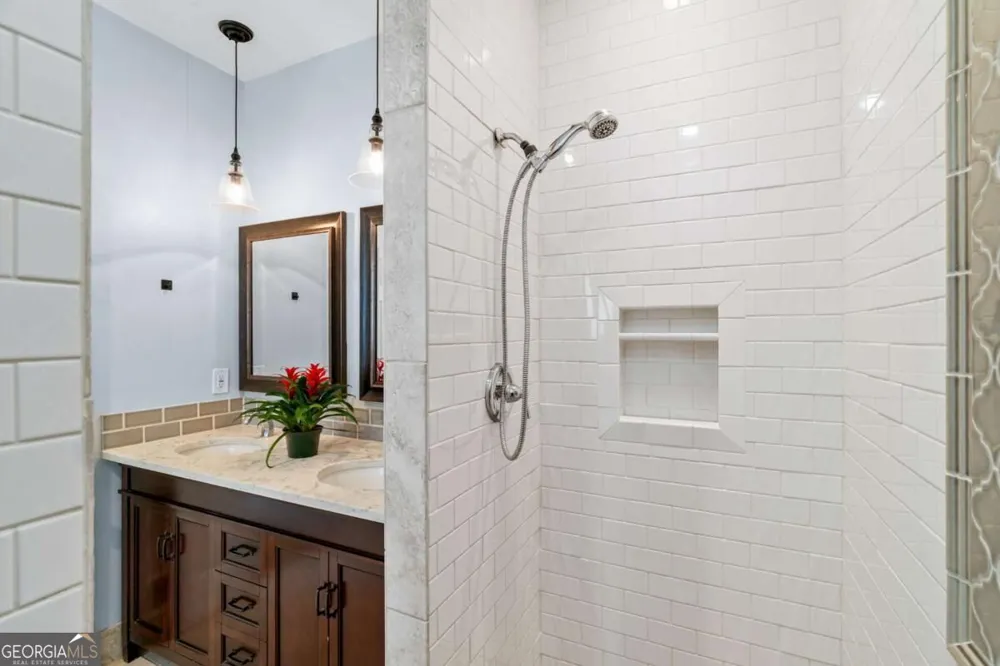 603 Fairway CT Marietta, GA 30068