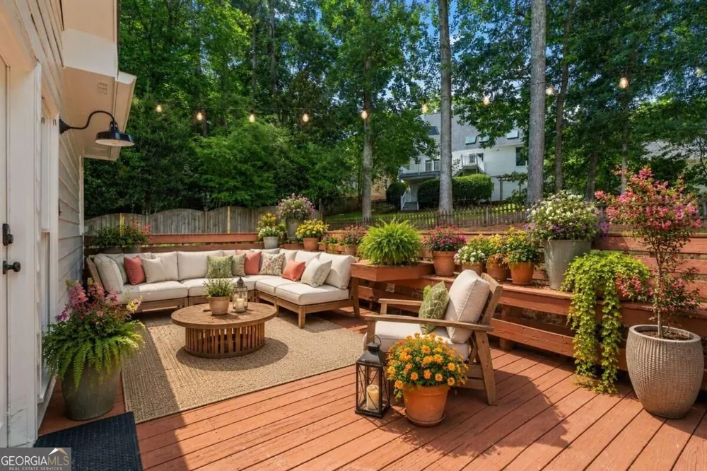 603 Fairway CT Marietta, GA 30068