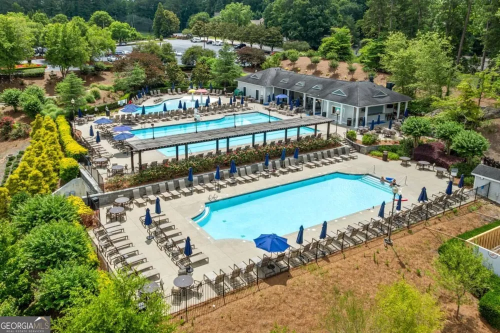603 Fairway CT Marietta, GA 30068
