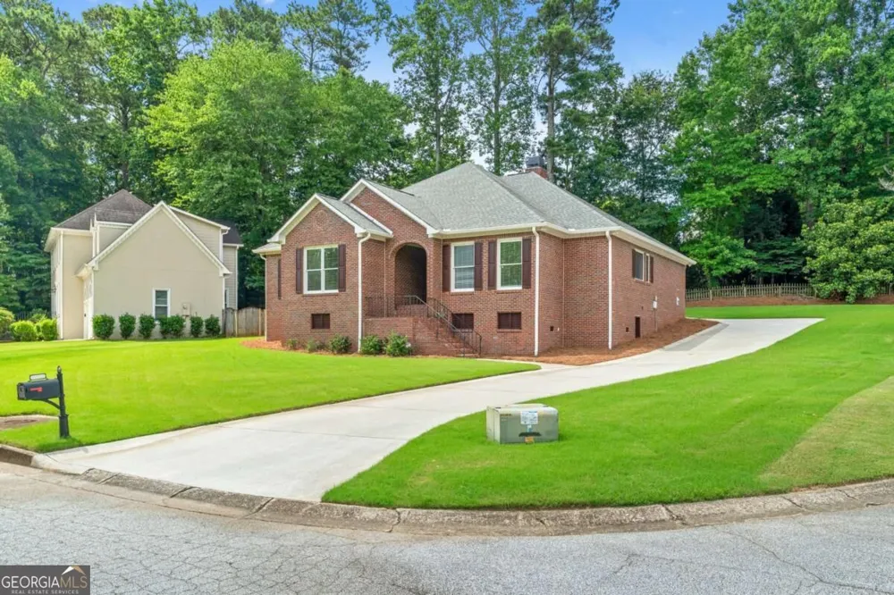 603 Fairway CT Marietta, GA 30068