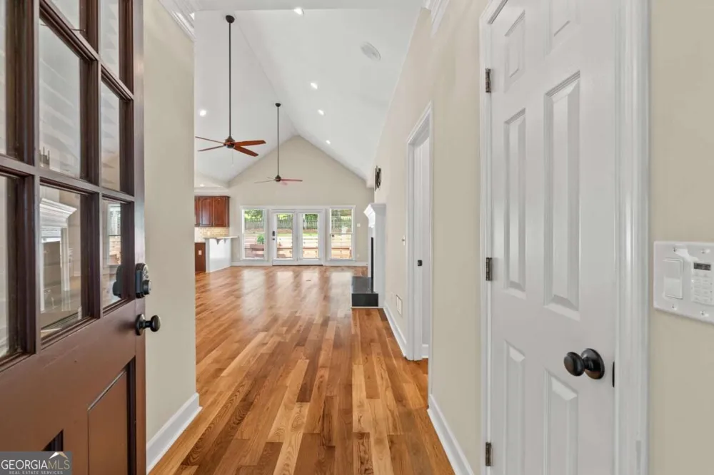 603 Fairway CT Marietta, GA 30068