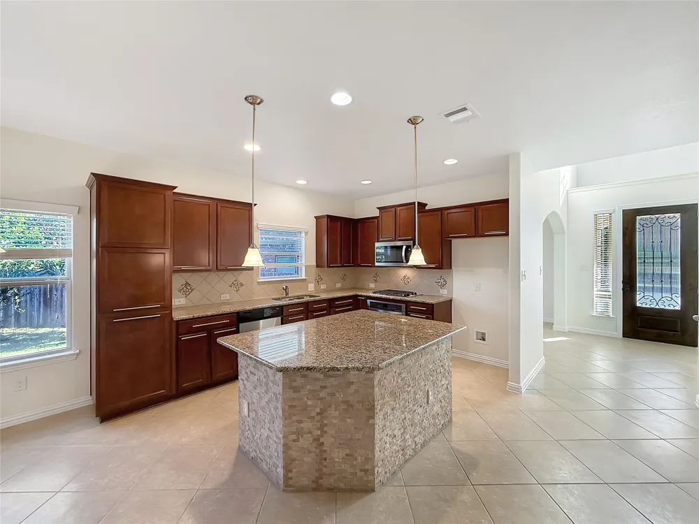2301 Choice Place Pflugerville, TX 78660
