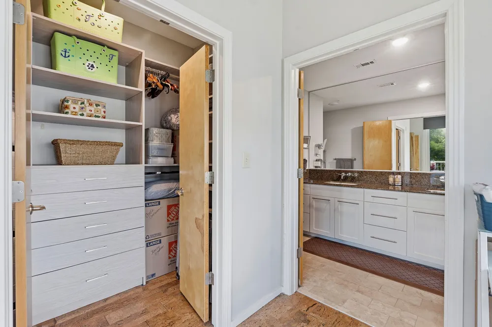 1600 Barton Springs Road #5406 Austin, TX 78704