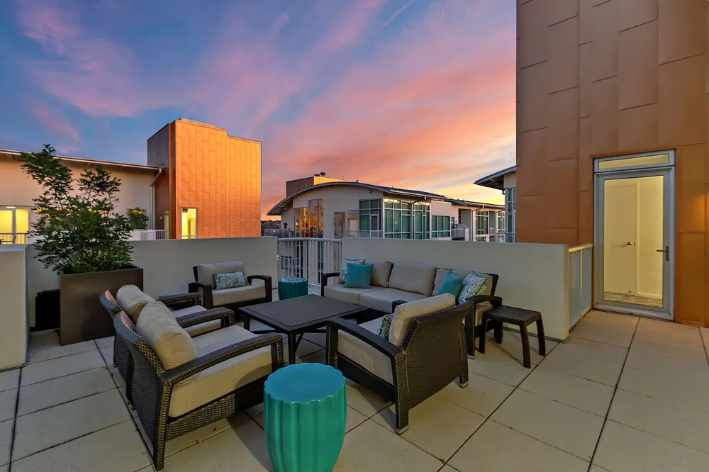1600 Barton Springs Road #5406 Austin, TX 78704