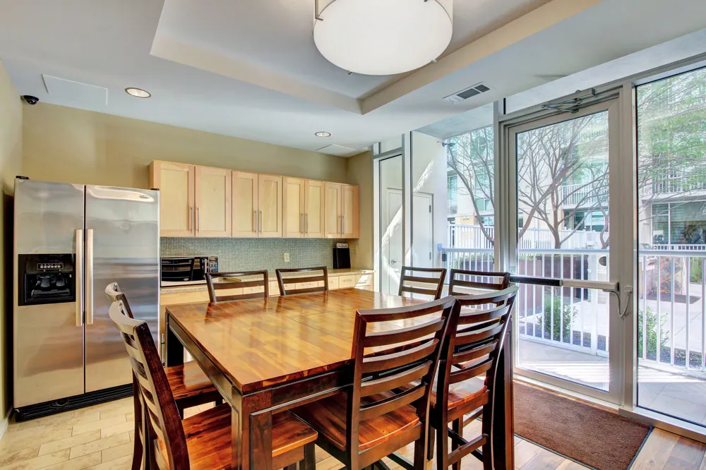 1600 Barton Springs Road #5406 Austin, TX 78704
