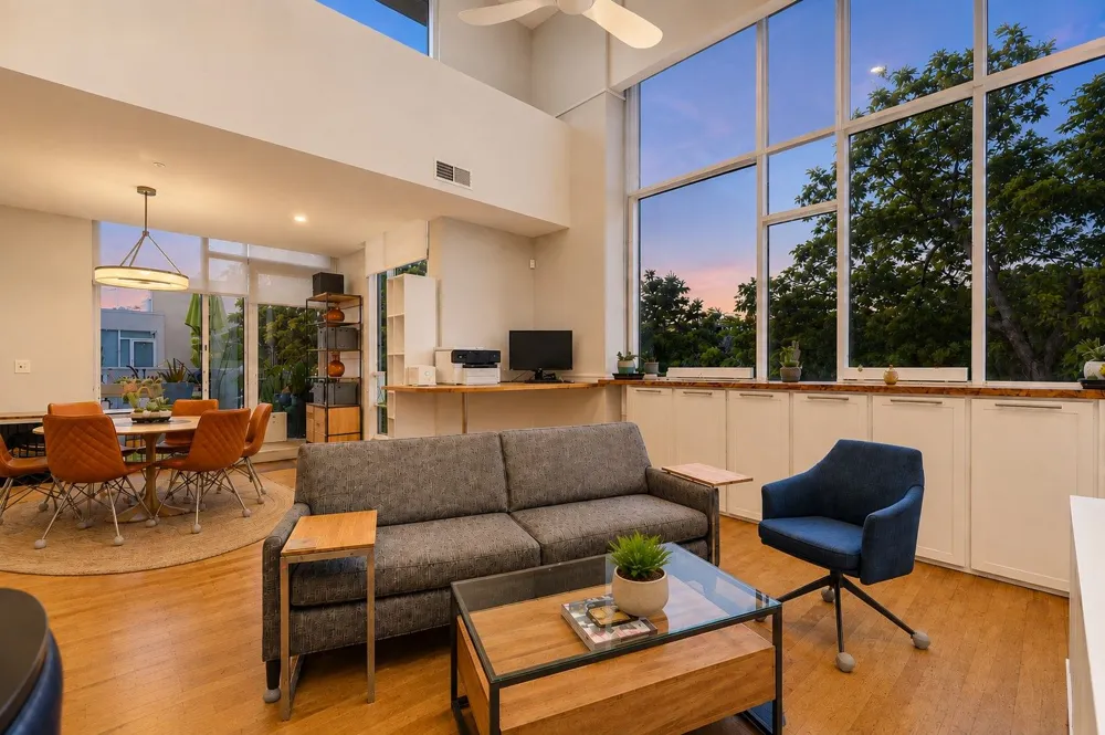 1600 Barton Springs Road #5406 Austin, TX 78704
