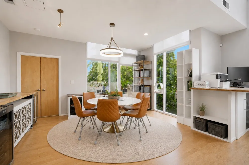1600 Barton Springs Road #5406 Austin, TX 78704