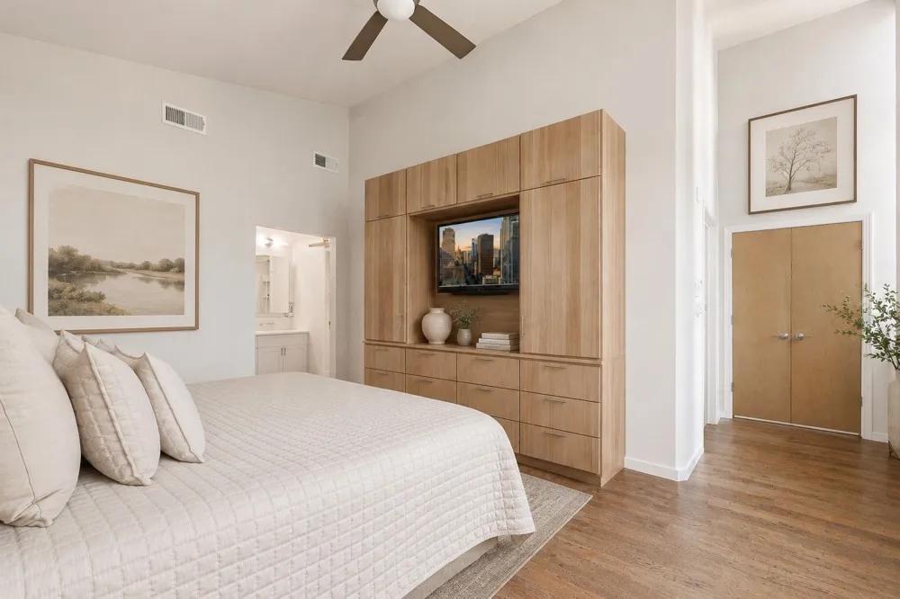 1600 Barton Springs Road #5406 Austin, TX 78704