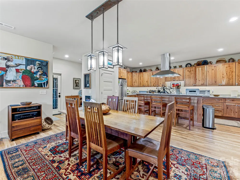 37 Ashe Park Circle Asheville, NC 28806