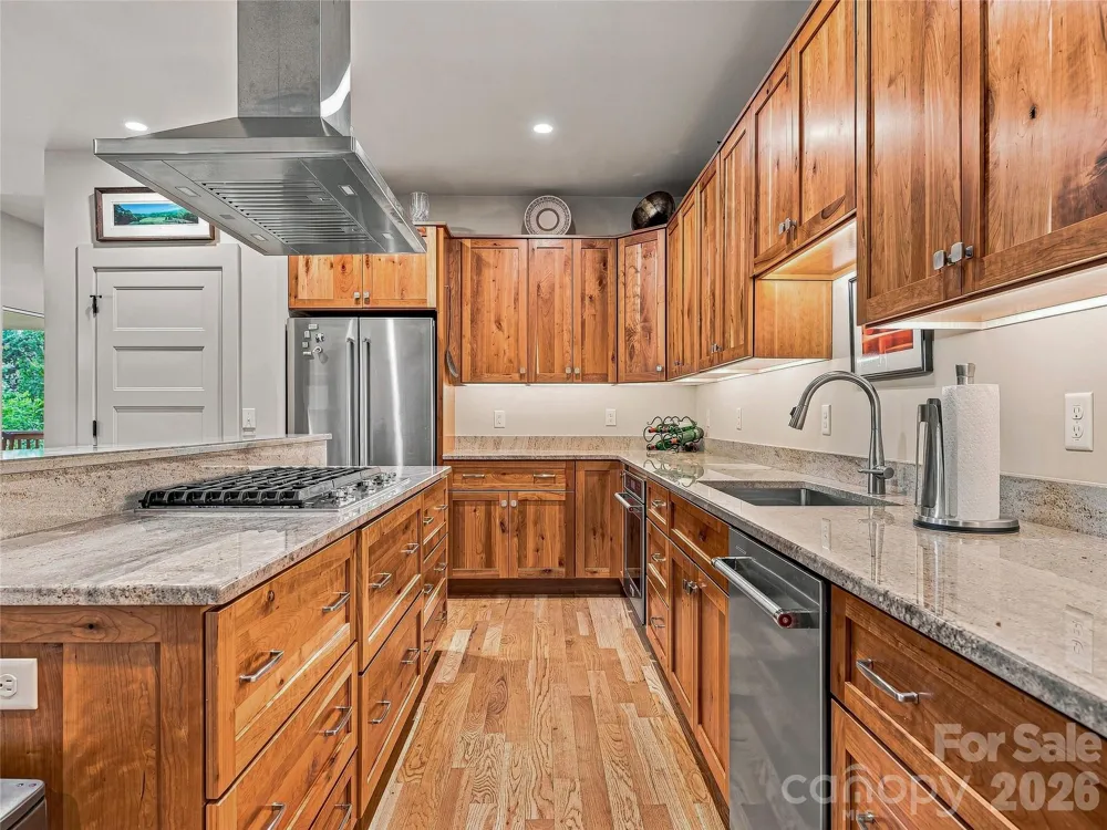 37 Ashe Park Circle Asheville, NC 28806