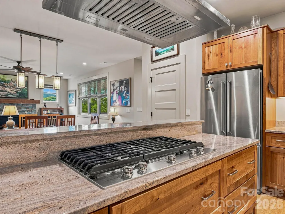 37 Ashe Park Circle Asheville, NC 28806