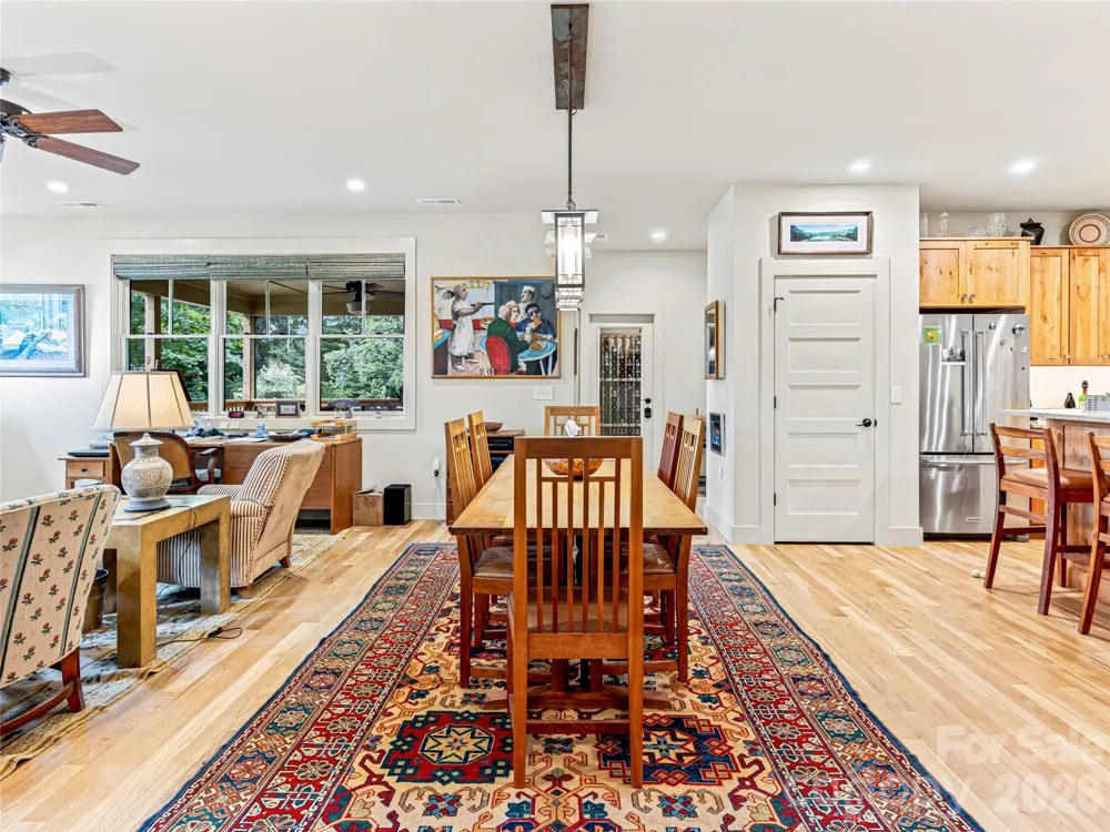 37 Ashe Park Circle Asheville, NC 28806