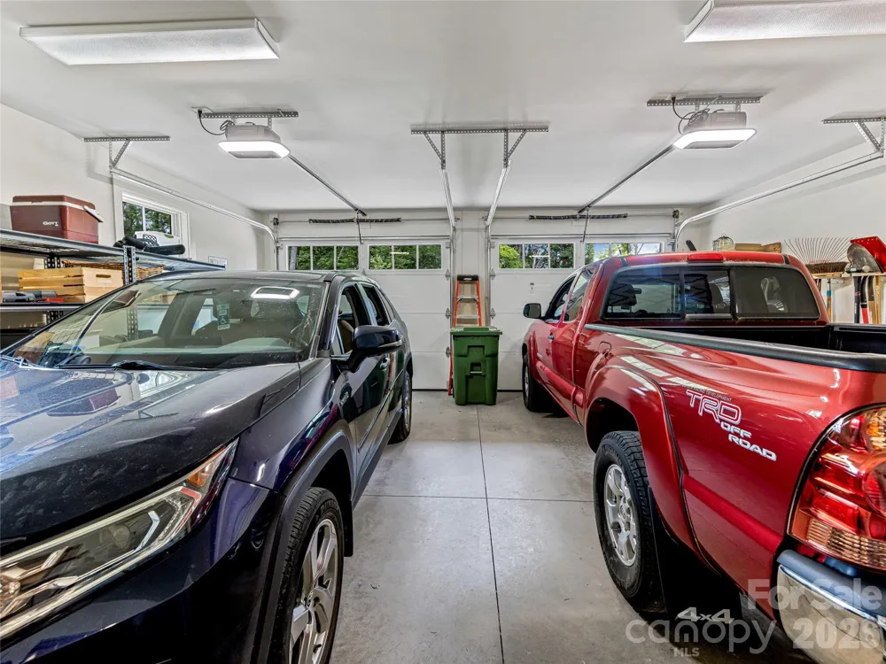 37 Ashe Park Circle Asheville, NC 28806