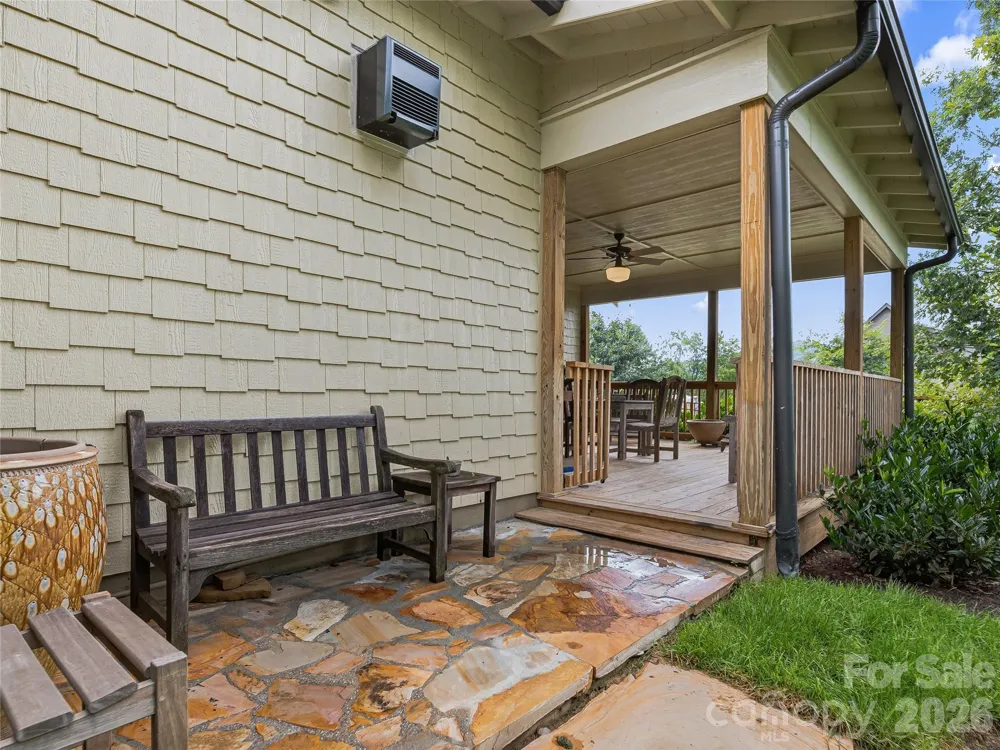 37 Ashe Park Circle Asheville, NC 28806