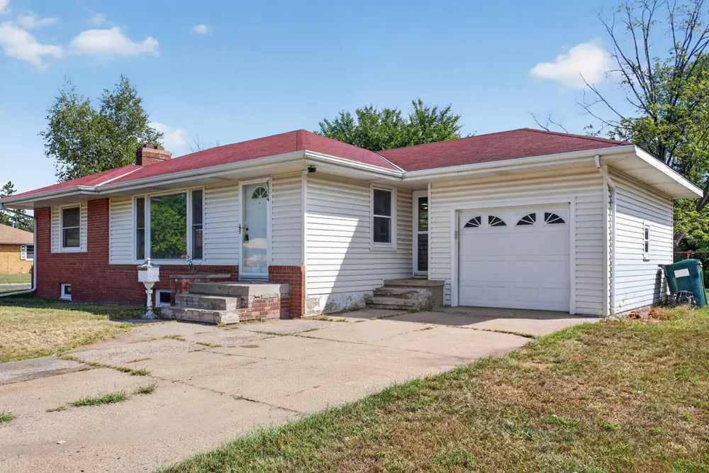 6324 France Avenue Brooklyn Center, MN 55429