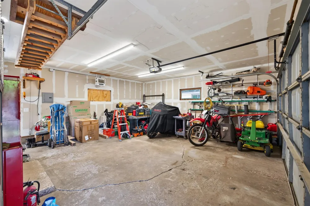 8631 Imperial Avenue S Cottage Grove, MN 55016
