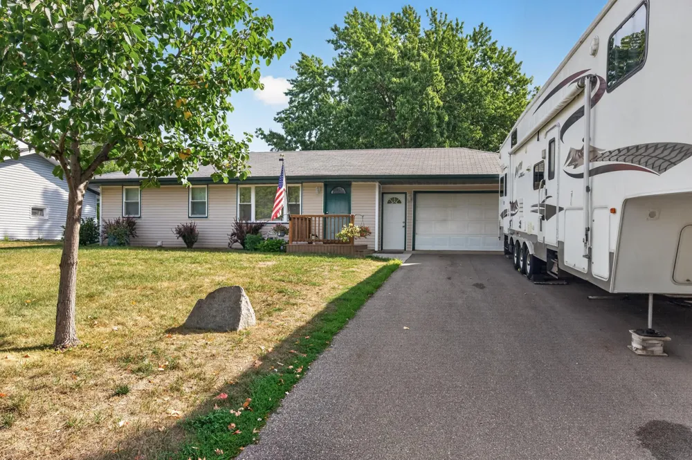 8631 Imperial Avenue S Cottage Grove, MN 55016