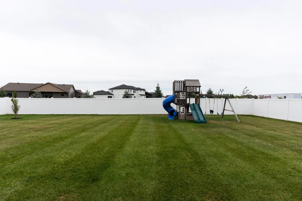 902 50th Avenue W West Fargo, ND 58078