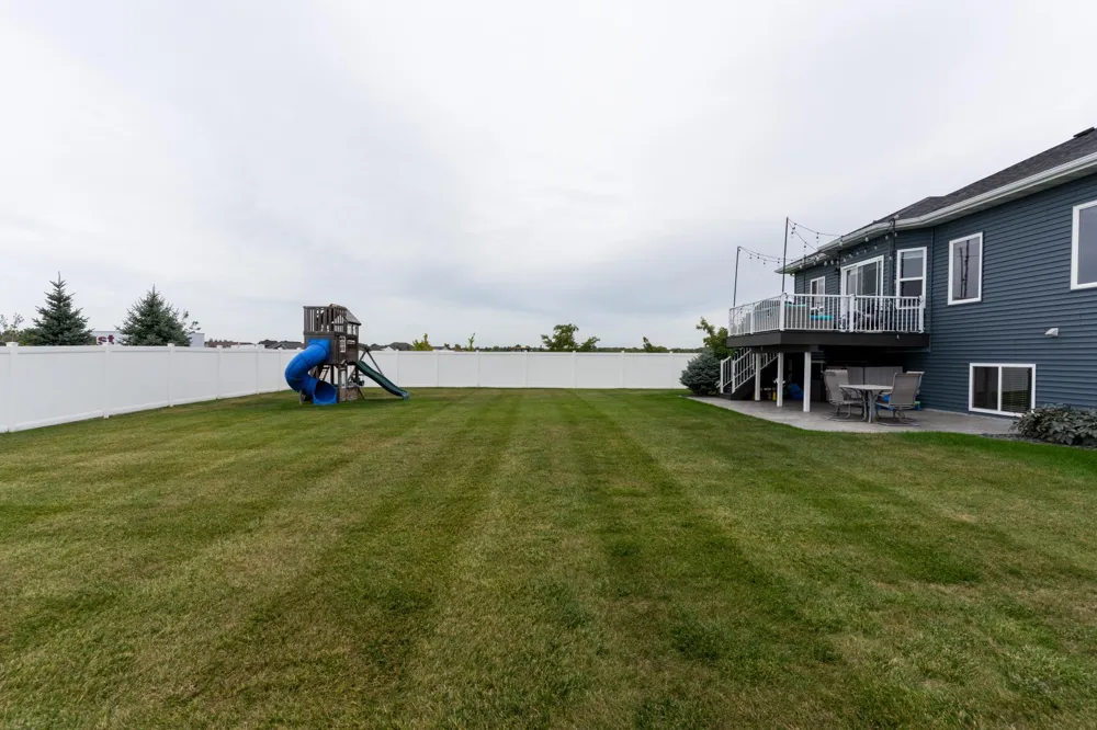902 50th Avenue W West Fargo, ND 58078