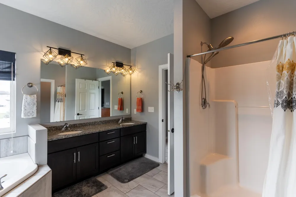902 50th Avenue W West Fargo, ND 58078