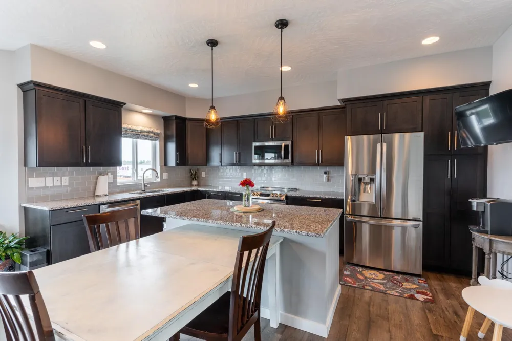 902 50th Avenue W West Fargo, ND 58078