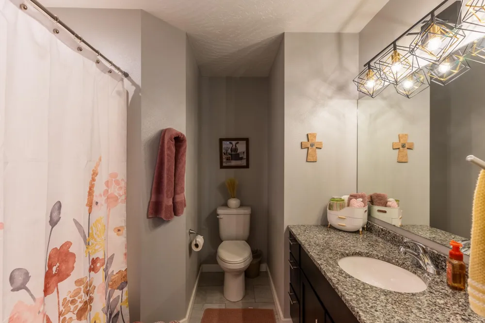 902 50th Avenue W West Fargo, ND 58078