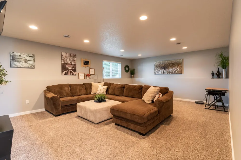 902 50th Avenue W West Fargo, ND 58078