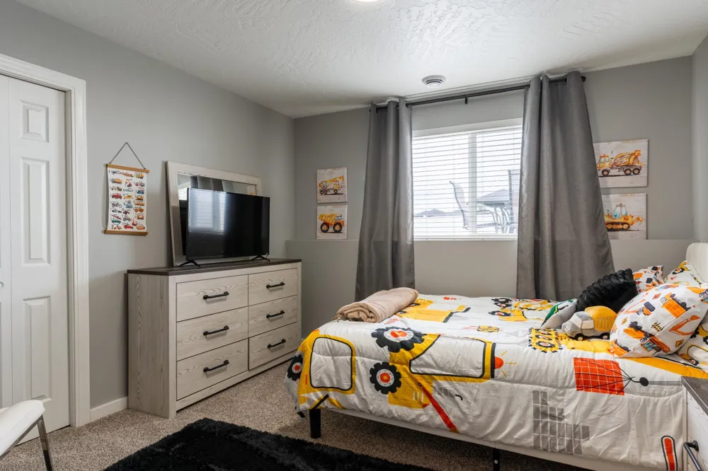 902 50th Avenue W West Fargo, ND 58078