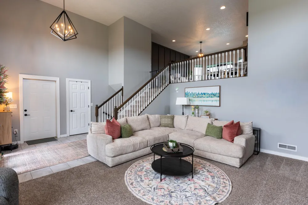 902 50th Avenue W West Fargo, ND 58078