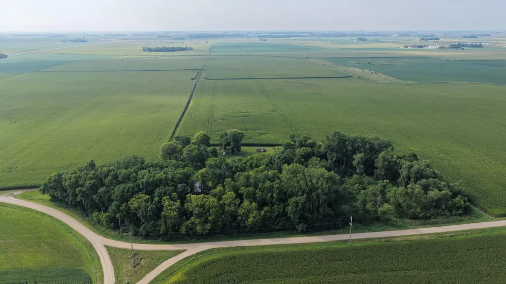 13603 105th Avenue SE Lake Lillian, MN 56253
